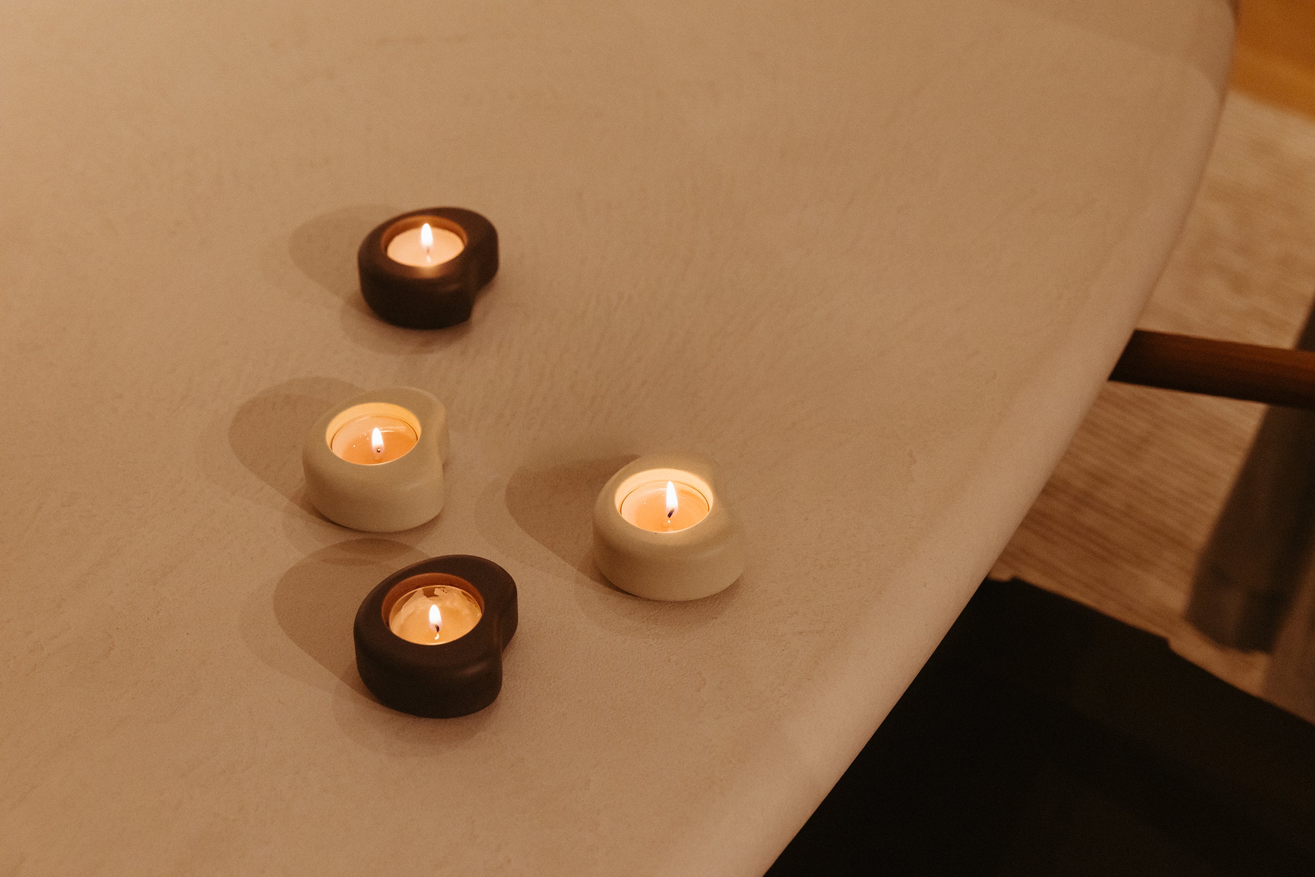 Fondant small T- light holder | AARDE | H 3,2 x 7,3  x 6,2 cm