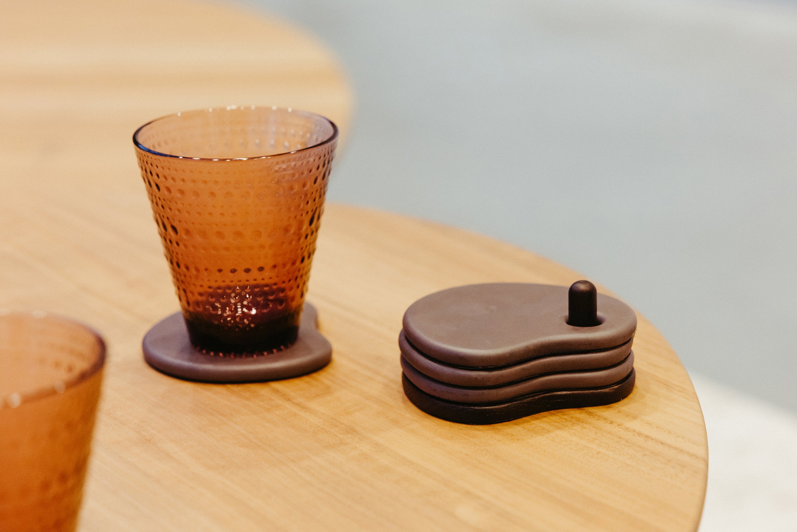 Fondant Coaster Set/4 | AARDE | H 5 x10 x 8,6 cm