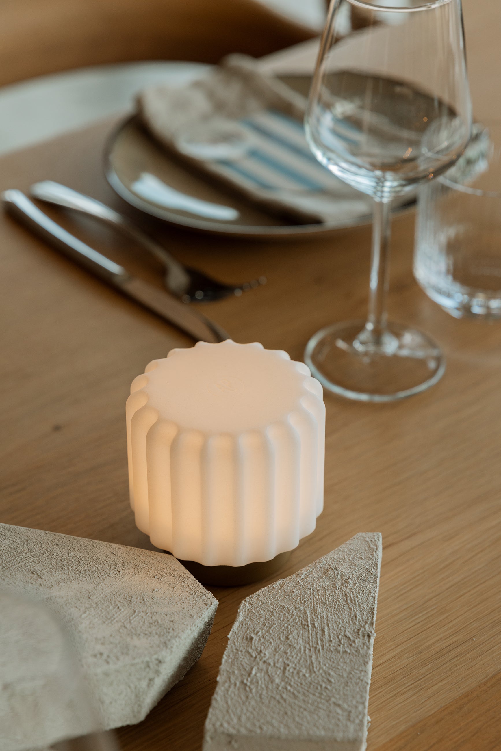 Dentelles 9 licht USB recharge KLEI basis | 9 cm x Ø 9 cm