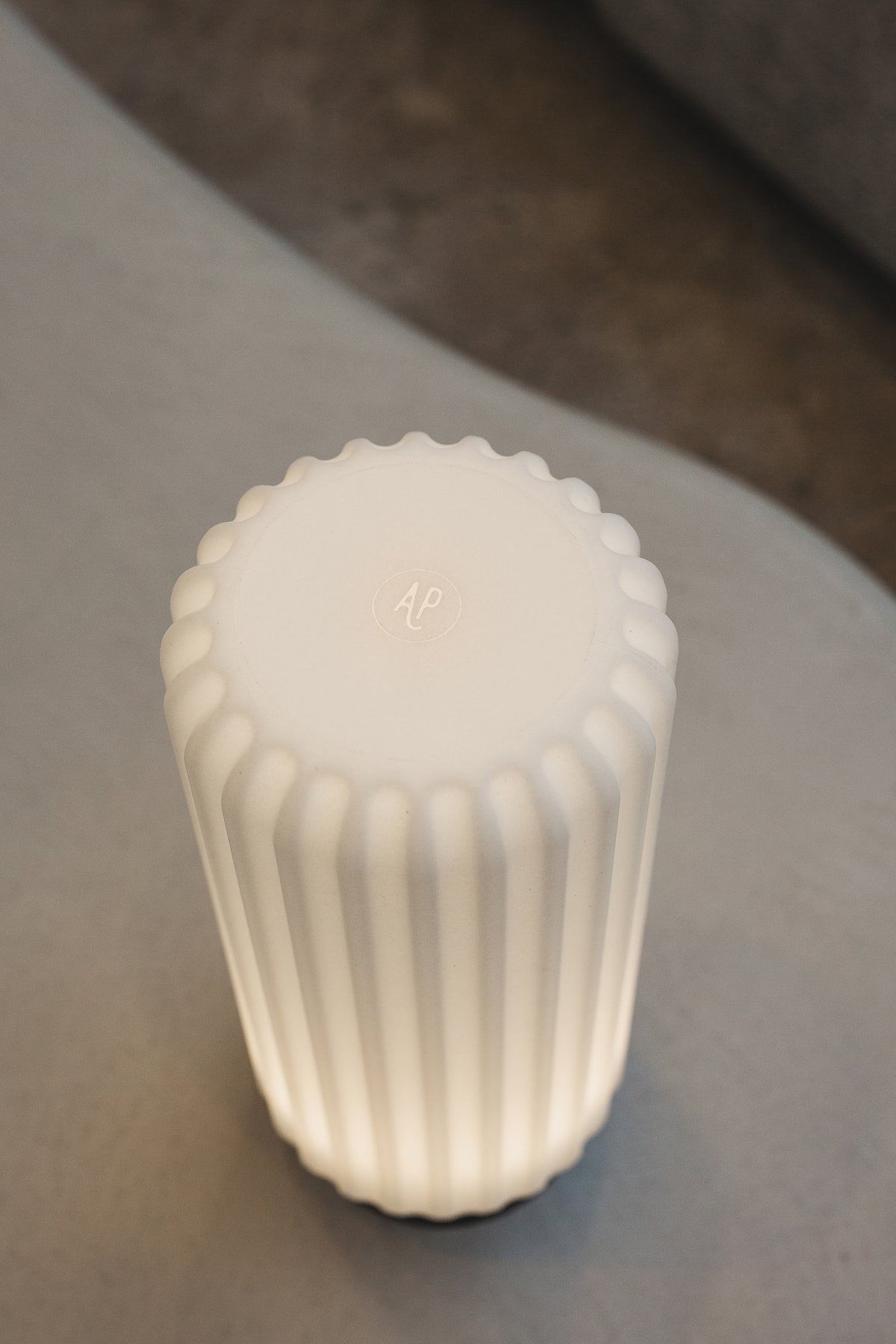 Dentelles 29 licht USB recharge ZWARTE basis | 29,5 cm x Ø 12 cm