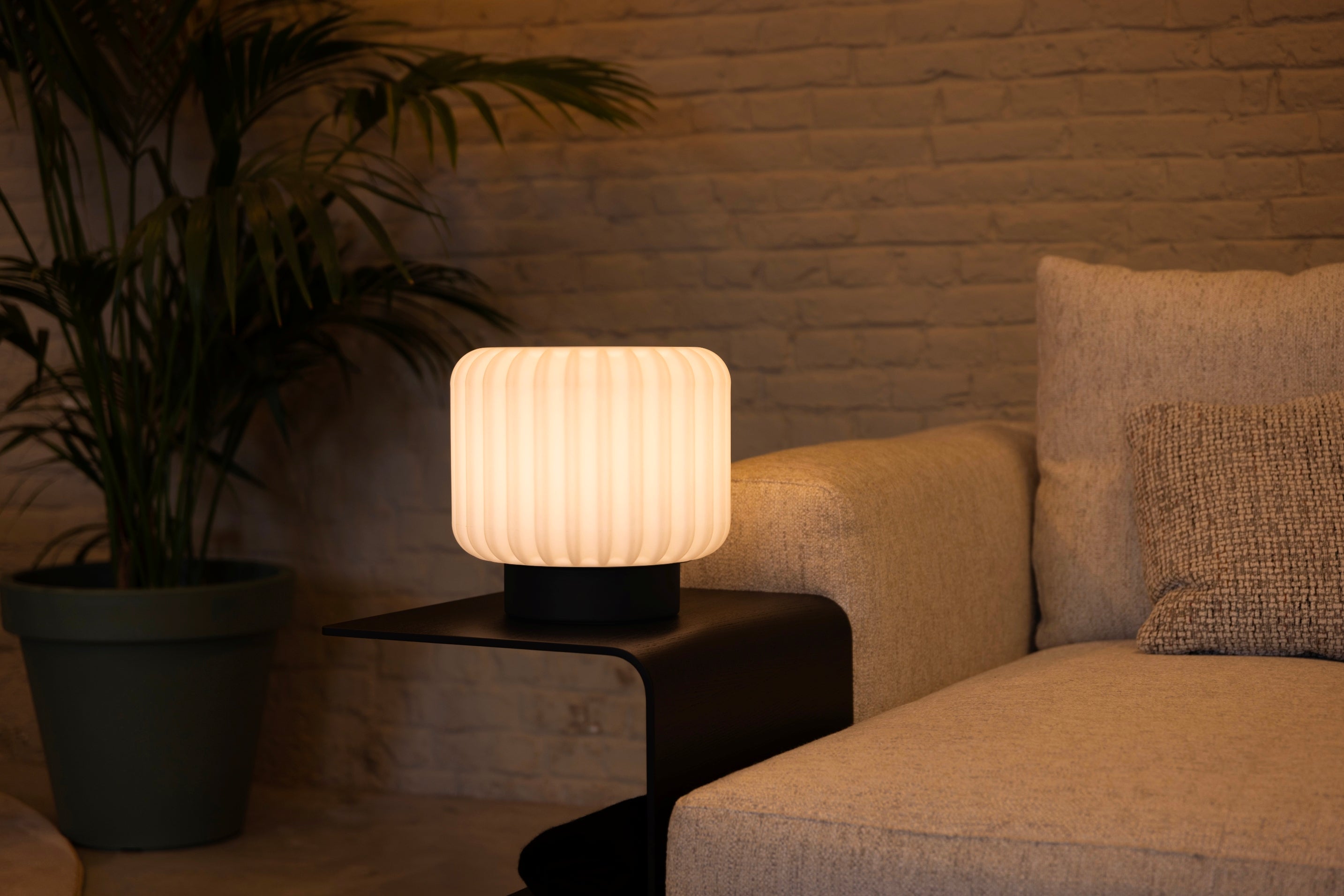 Dentelles Wide XL licht USB recharge ZWARTE basis | H29 cm x Ø 30,7 cm