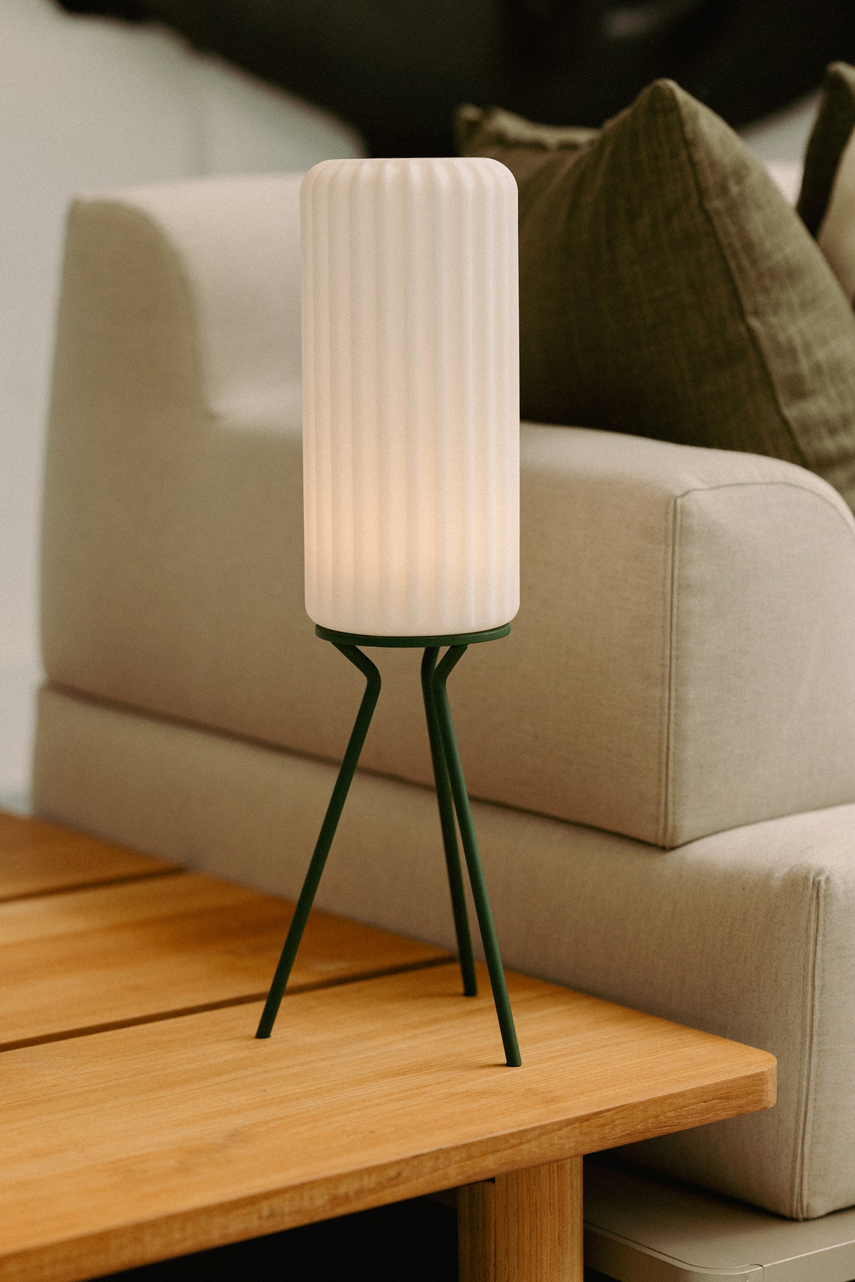 Dentelles Tripod OLIVE | 24 cm x Ø 15 cm