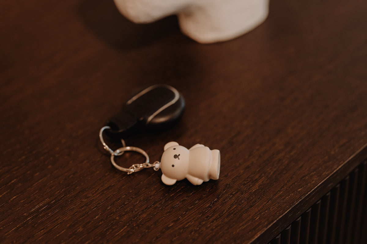 BORIS Zand SLEUTELHANGER | H4,5 X 3,6 X2,8 CM