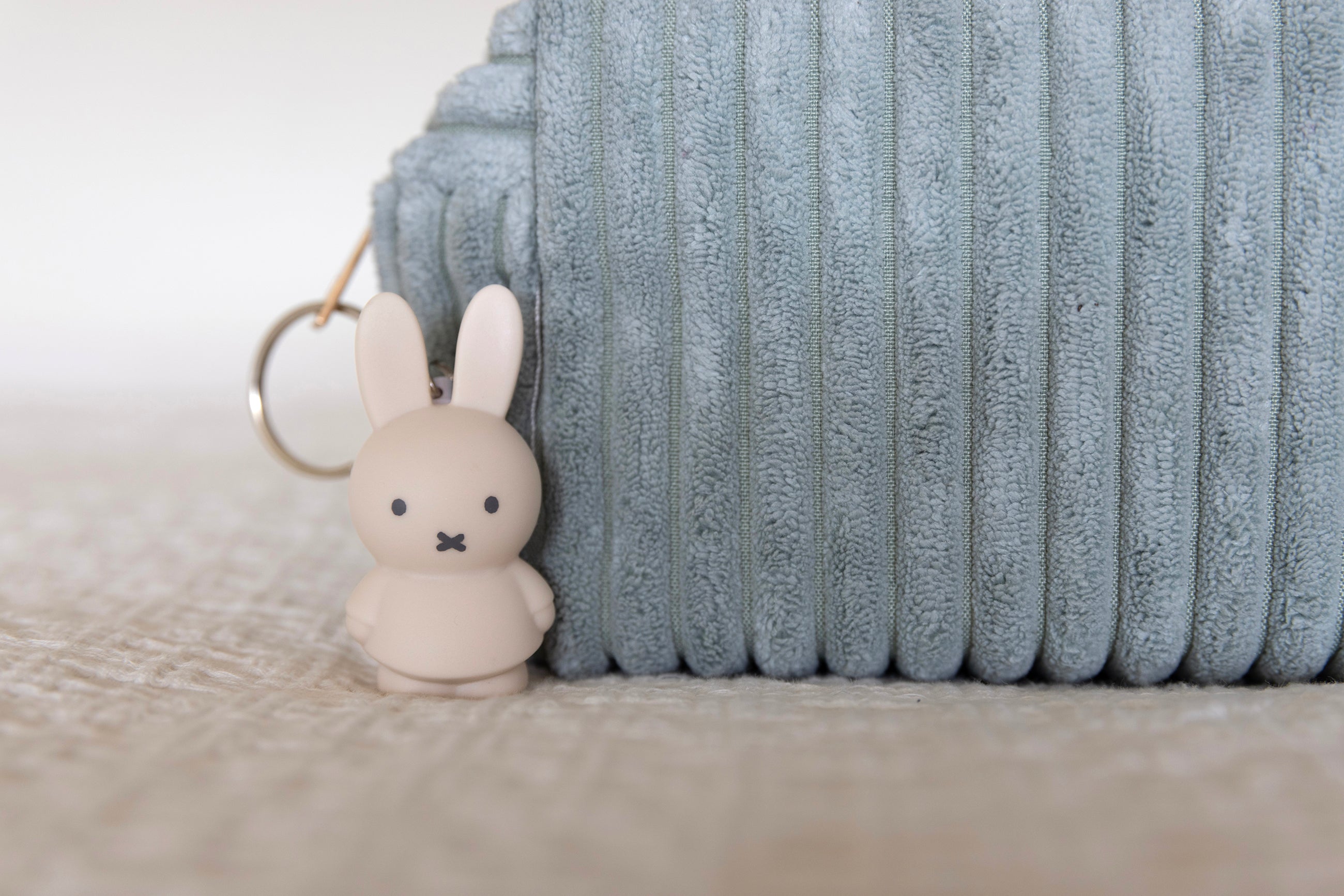 nijntje ZAND Sleutelhanger | H6,2  Ø3,2 CM