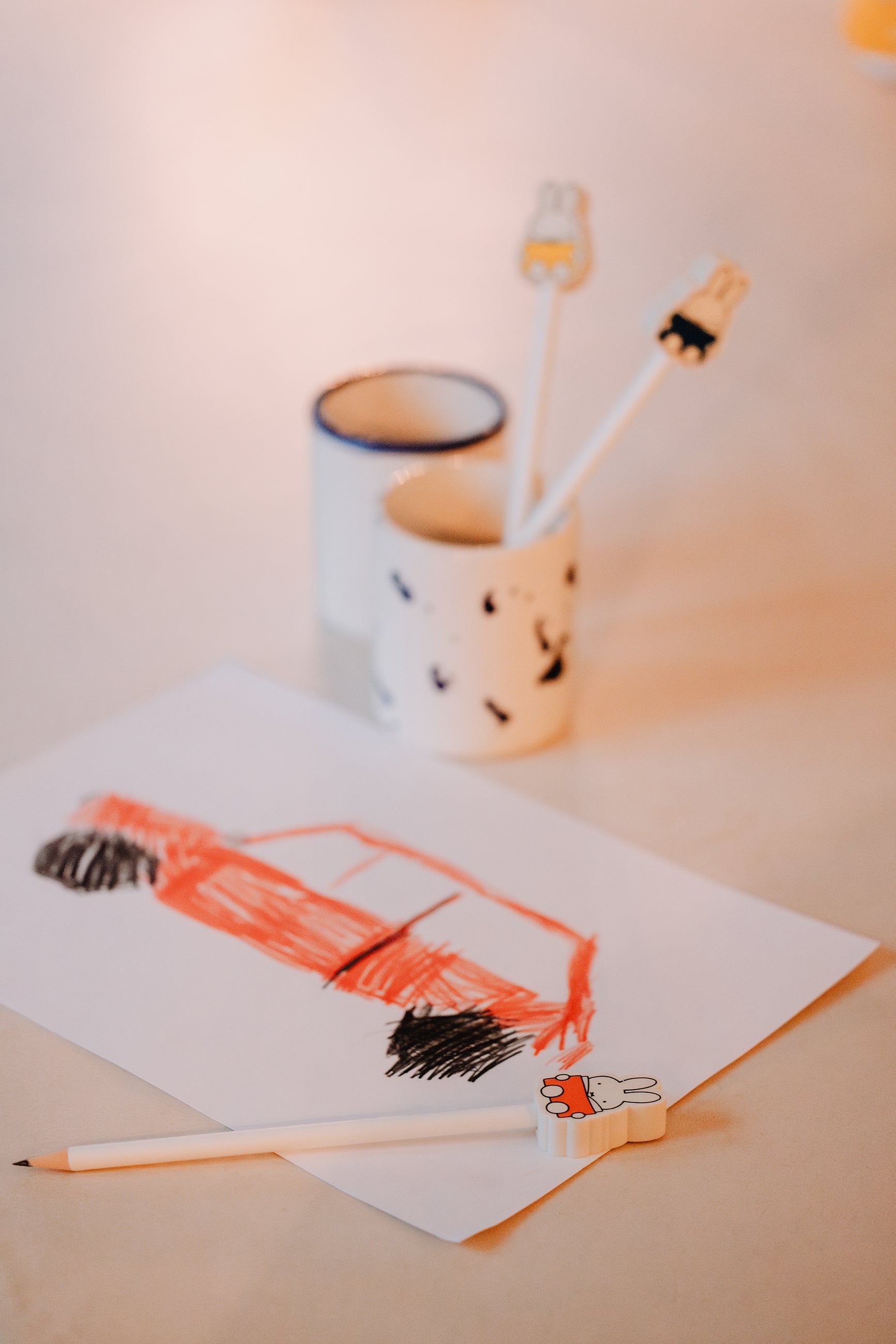 miffy reads MIX Pencil set 3 | 1 RED 1 BLUE 1 YELLOW | H21.5 Ø2.5 CM