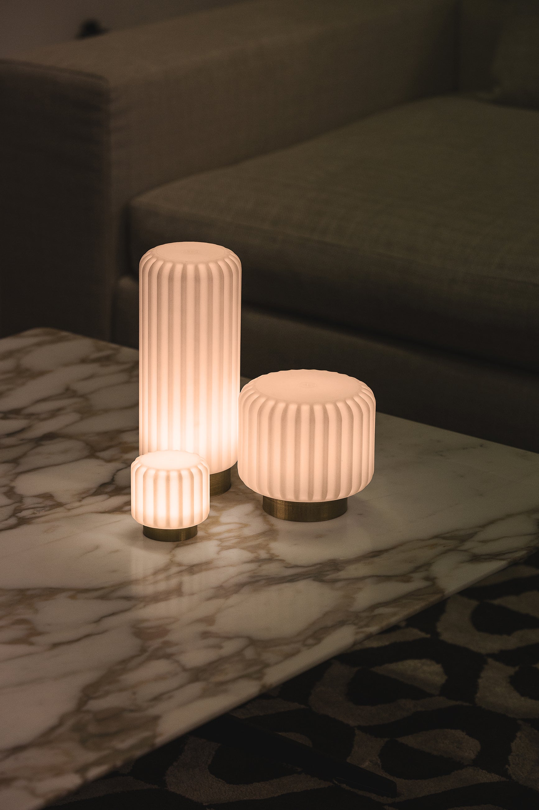 Dentelles 15 licht USB recharge GOUD basis | 15 cm x Ø 16 cm
