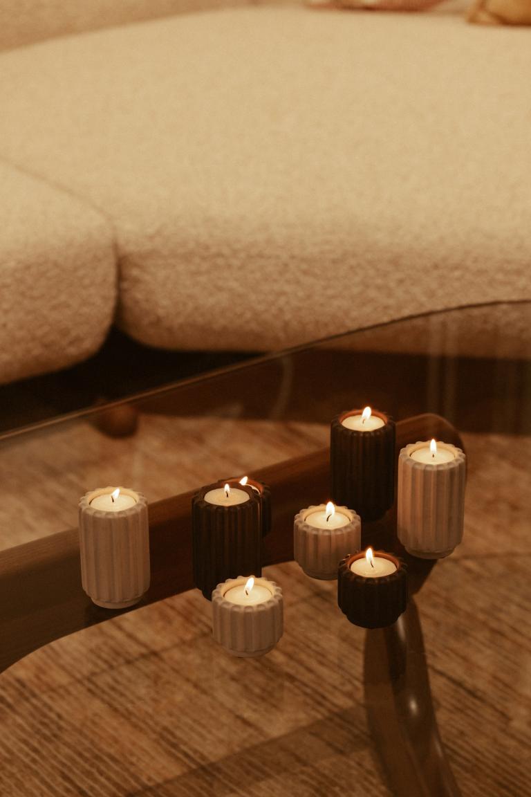 Dentelles t-light holder