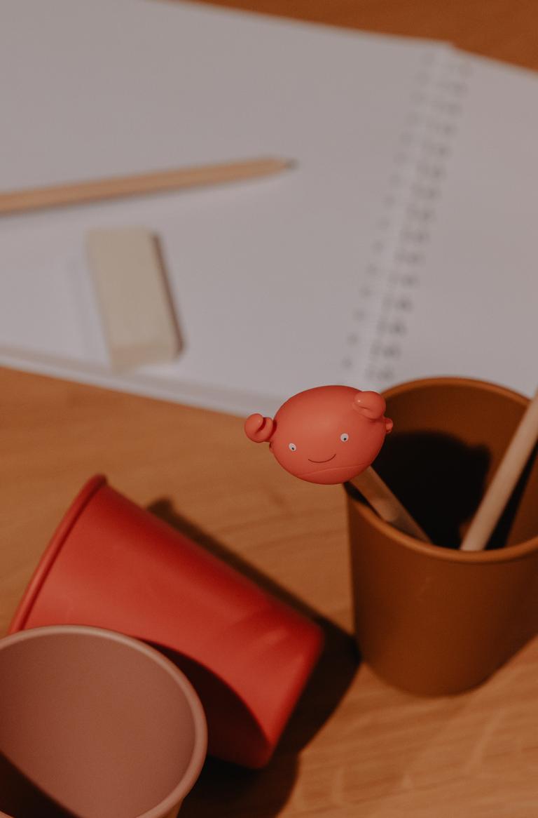 Theo pencil